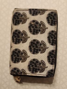 Compact Floral Print Zip Wallet - Black & Cream In Jaipur Block Print